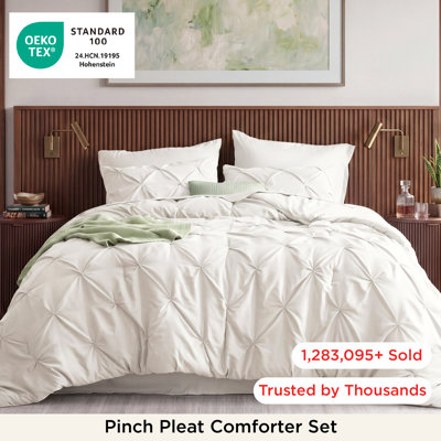 Bedsure Full Burgundy Pintuck Bed-in-a-Bag - Ivory Pinch Pleat Comforter Set with Sheets, Pillowcases & Shams (Set of 7)
