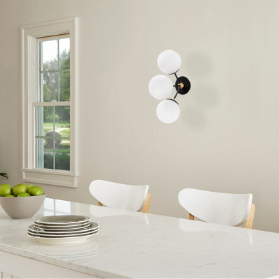 Romeo Armed Sconce
