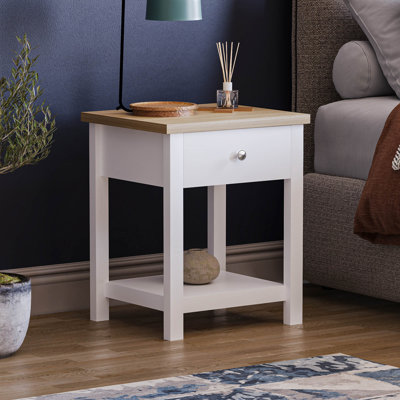 Beacsfield End Table
