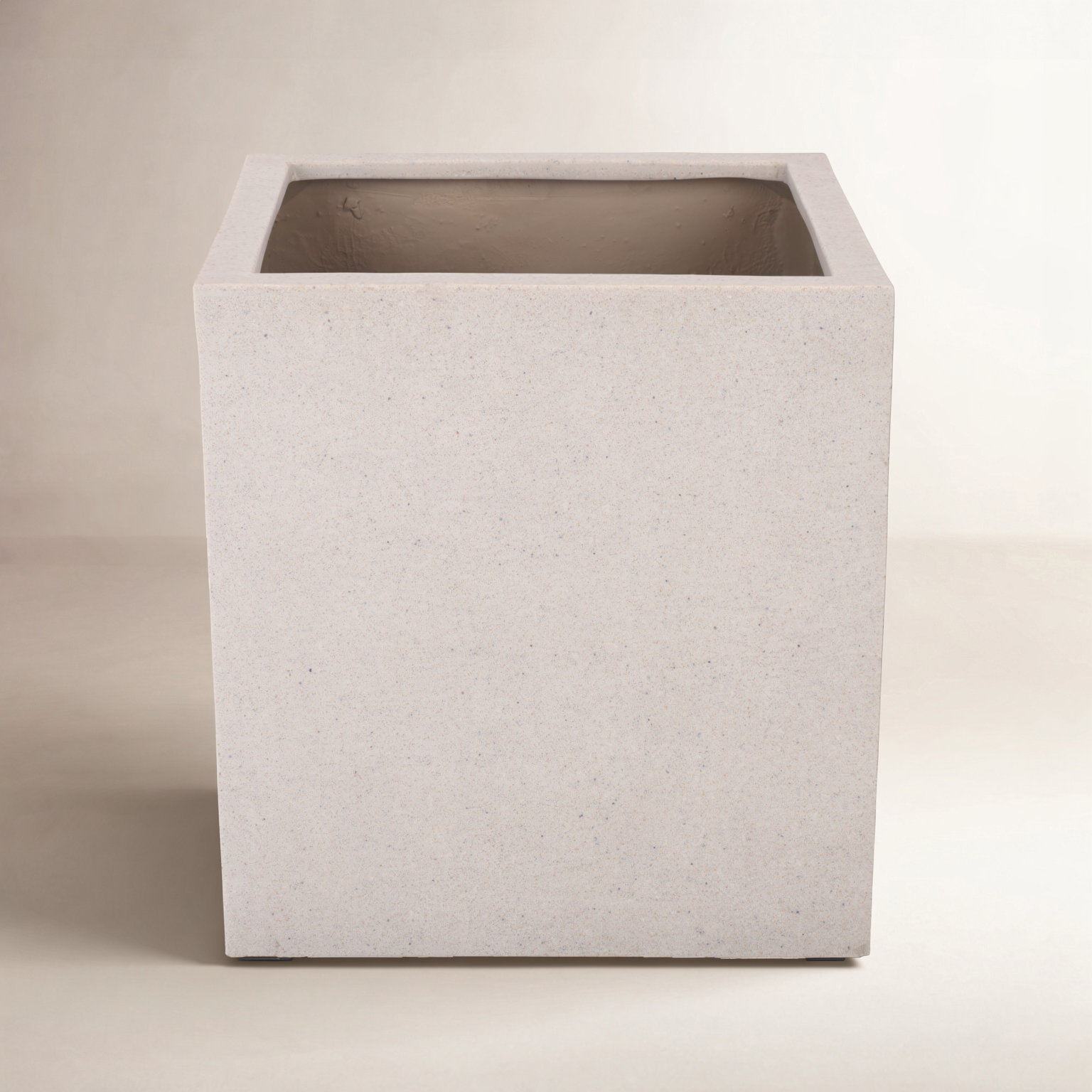 20" Pot Planter, Beige