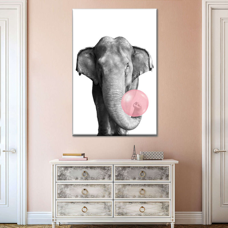 Elephant Bubble Gum sur impression sur toile, H 48 po x l 32 po x P 1,25 po
