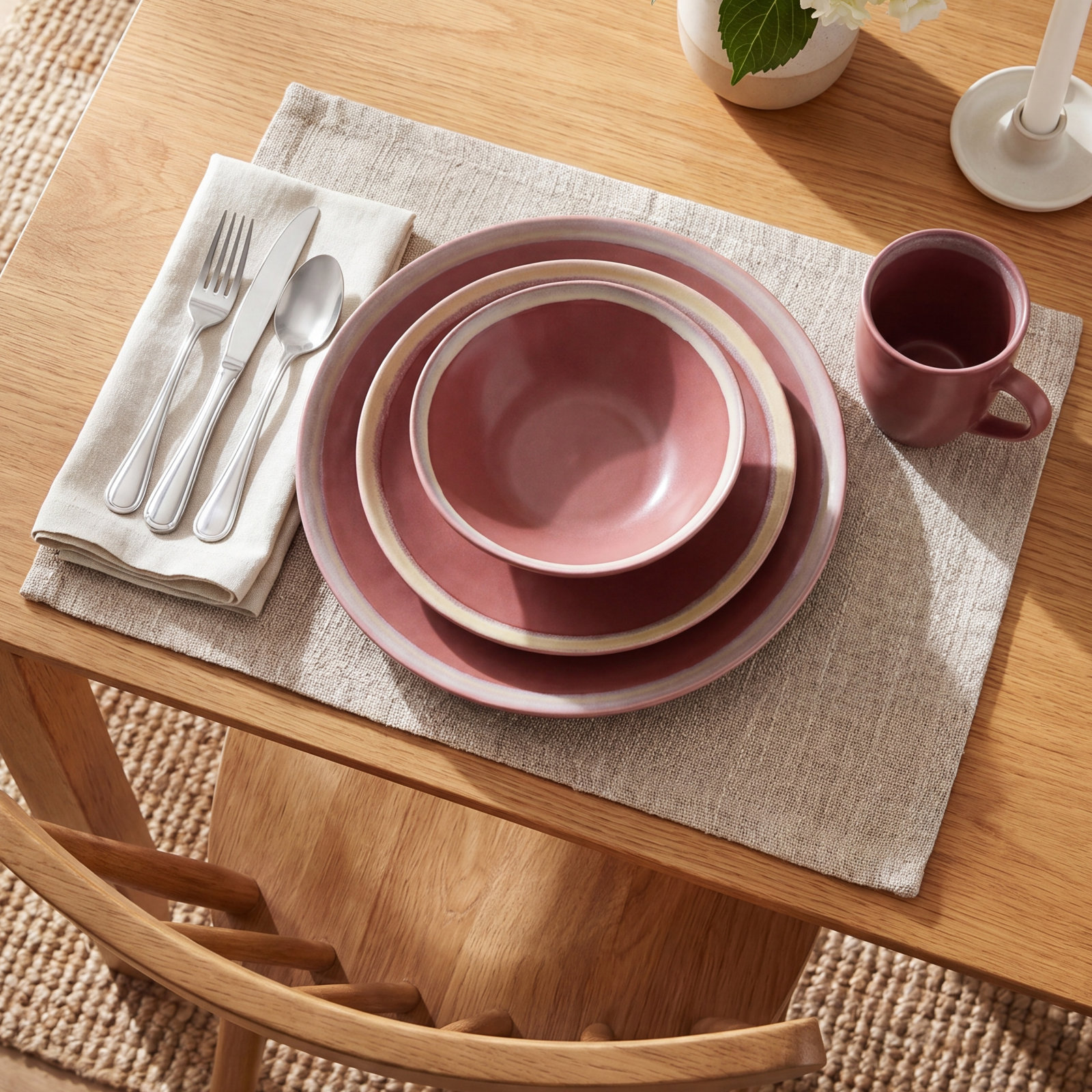 Ceramic Dinnerware Set - Service for 4, Wine