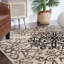 Tapis brun clair à motif floral médaillon résistant aux taches-114424495