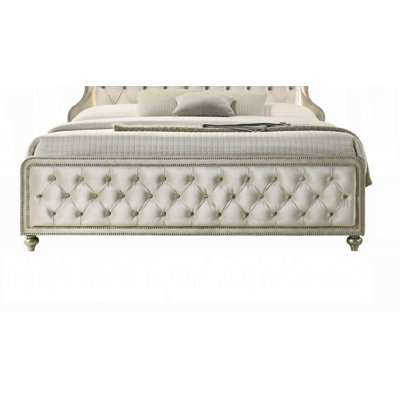 Izaeh Upholstered Footboard
