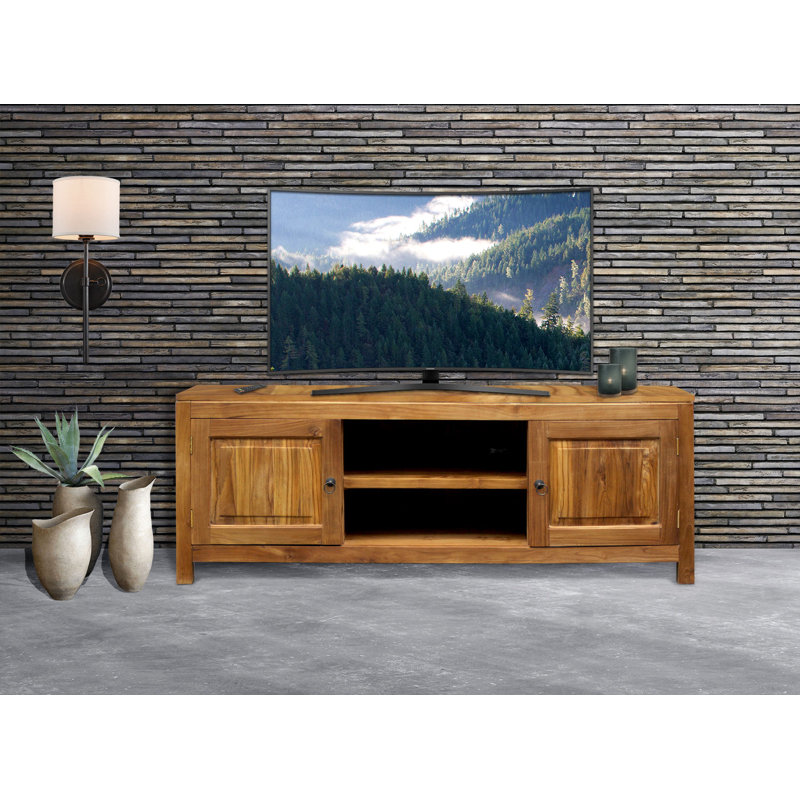 Santa Barbara Media Console