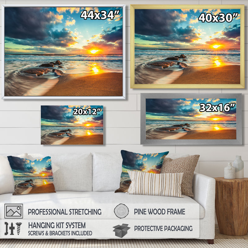 «Beautiful Cloudscape over the Sea», impression, H 12 po x l 20 po, Cadre photo noir