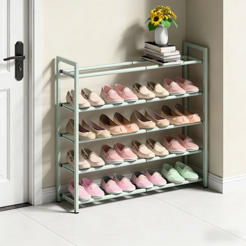 Range-chaussures en métal