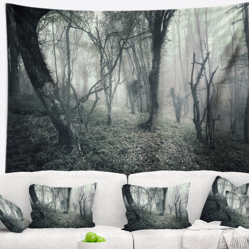 Tapisserie «Landscape Vintage Forest» remplie de brouillard, H 32 po x l 39 po