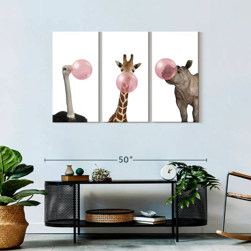Ensemble de 3 animaux rigolos sur toile, H 28 po x l 45 po