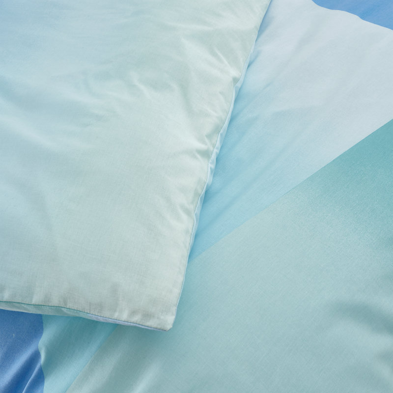 Ombre Larsson Geo Reversible Duvet Cover Set, Kingsize - 2 Standard Pillowcases