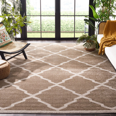Ammundsen Geometric Light Grey/Beige Area Rug