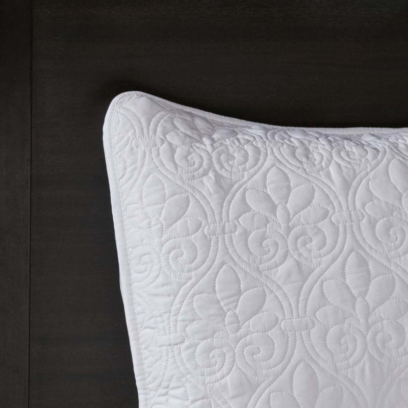 Reversible Set, Twin Bedspread + 2 Standard Pillow Shams, White