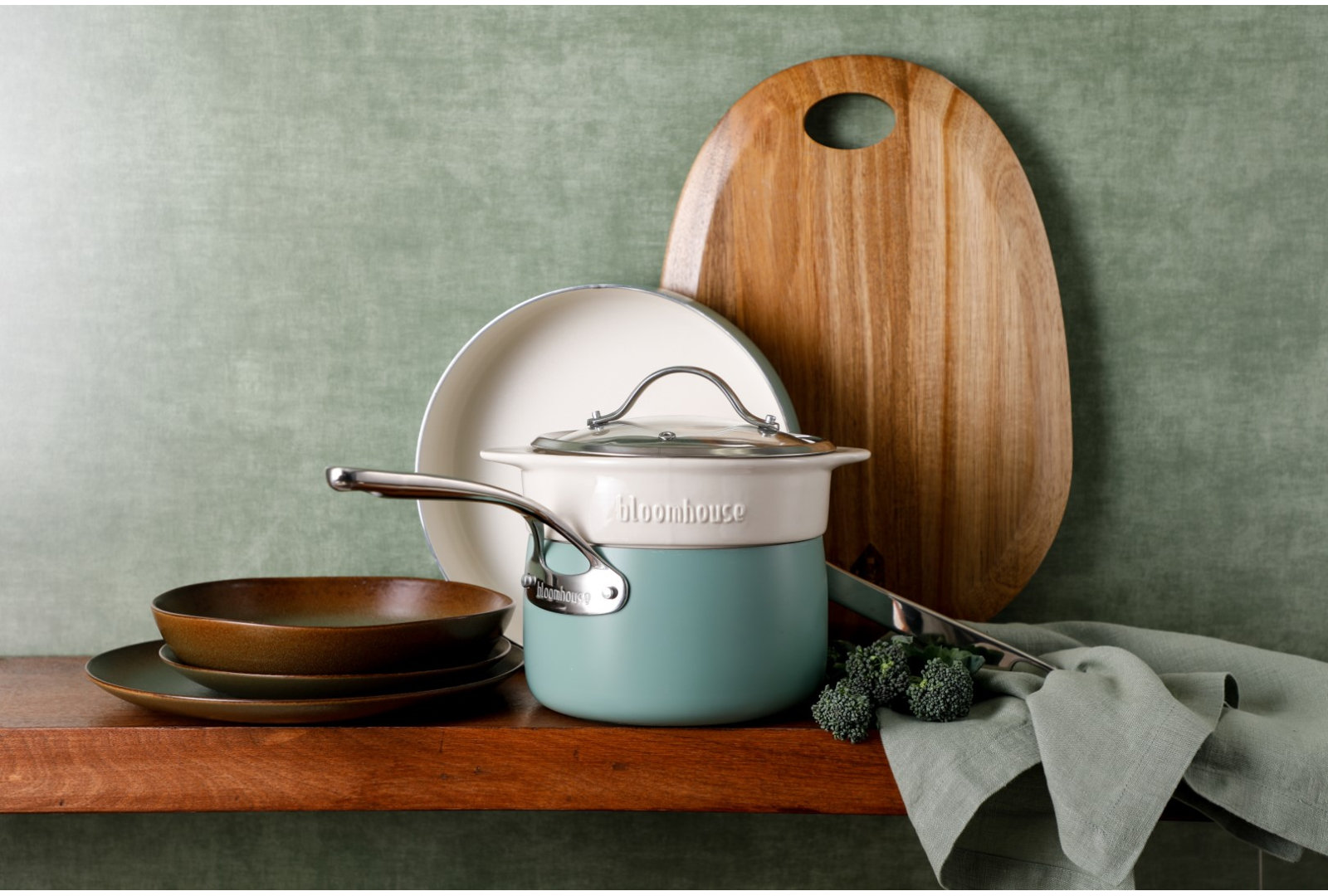 4-Piece Non-Stick Aluminum Cookware Set, Sage Green