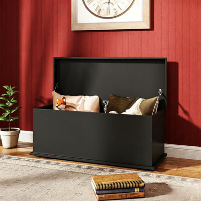 Accent Trunk
