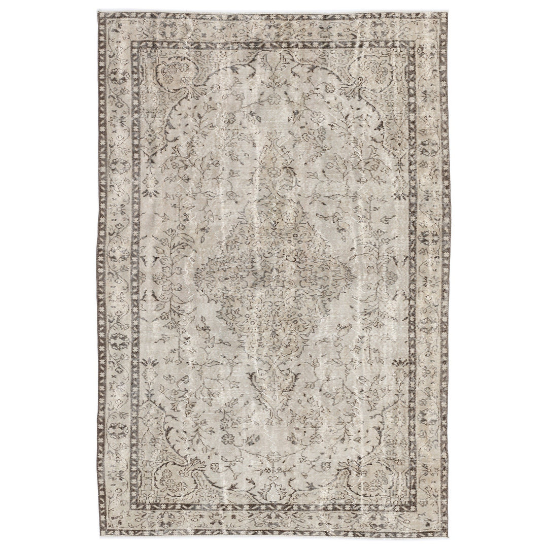 Square 8254 Hand Knotted Area Rug