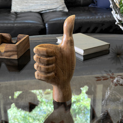 Statue de main en bois d'albésie naturelle rustique, pouce levé, pour bureau ou étagère, 19,7 cm de hauteur