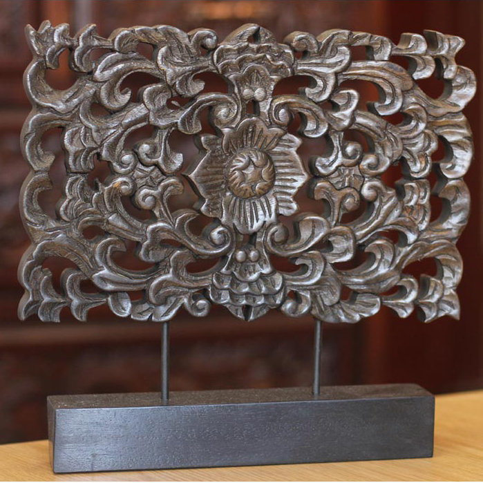 Sculpture en bois magnificence floral