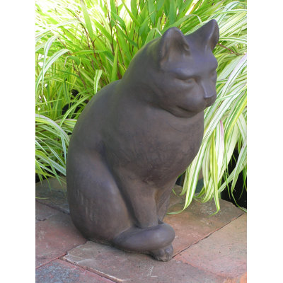 Statue classique de chat assis