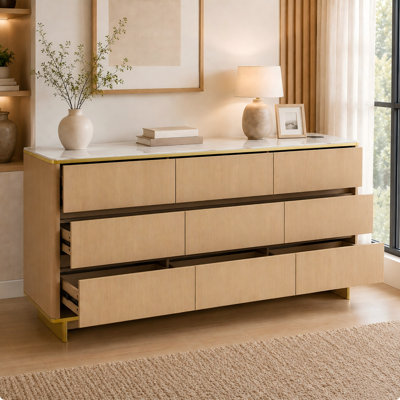 Commode moderne à 9 tiroirs avec éclairage DEL multicolore Bluetooth et station de recharge, grand coffre de rangement avec 2 prises secteur, ports USB et de type C
