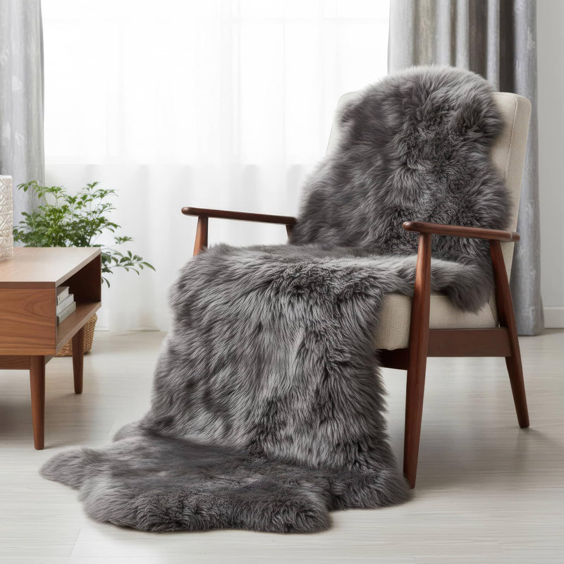 Tapis gris en peau de mouton Bershire, Nouveauté 2 pi x 6 pi