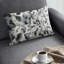 Coussin Plutus-103835887-103835886