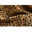 Tapis en peau de mouton fabriqué à la main à imprimé animalier de style khanna-483323684