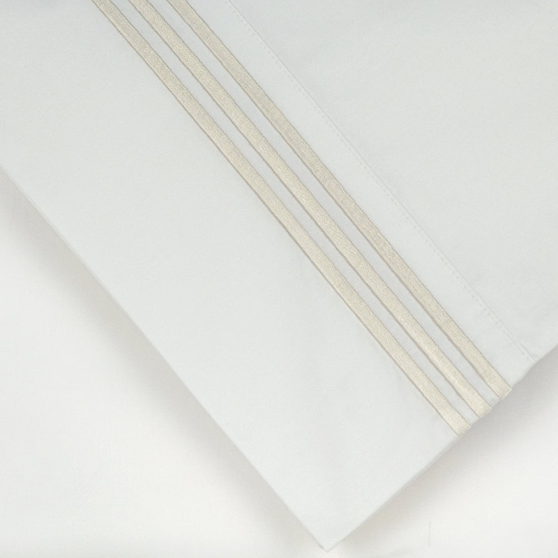 Ensemble de draps brodés en percale 100% coton à densité de tissage 300 fils Pointehaven, Très grand, Ivoire ivoire