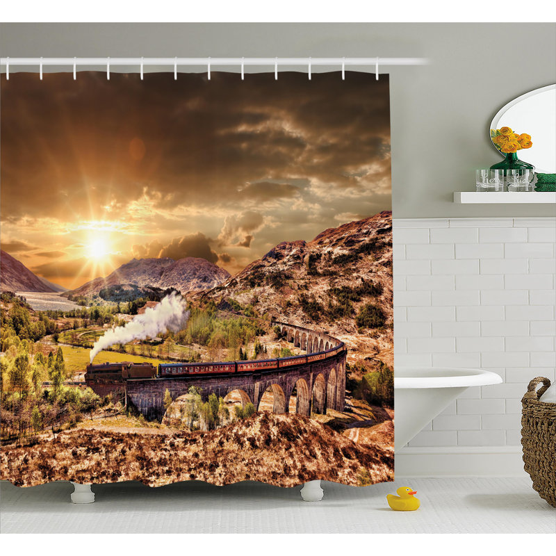 Rideau de douche à coucher de soleil très célèbre train glenfinnan ferroviaire viaduct écosse Mcdowell, H 70 po x l 69 po