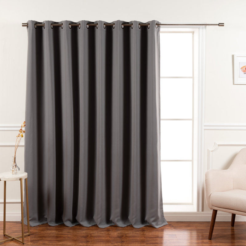 Panneau de rideau uni simple occultant et thermique avec œillets Scarsdale, l 100" x L 84", Gris