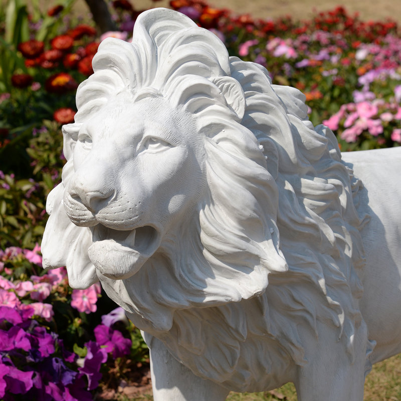 Lion Facing Left Statue