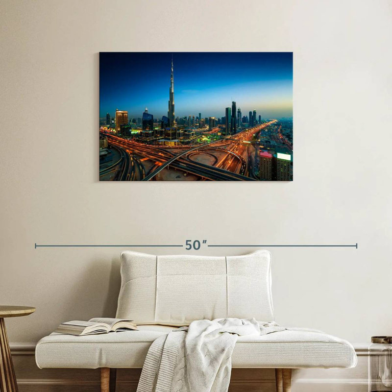 Sirci, autoroute de Dubaï la nuit, H 24 po x l 36 po