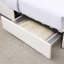 Grand lit plateforme tapissier Livcle Ivory Boucle