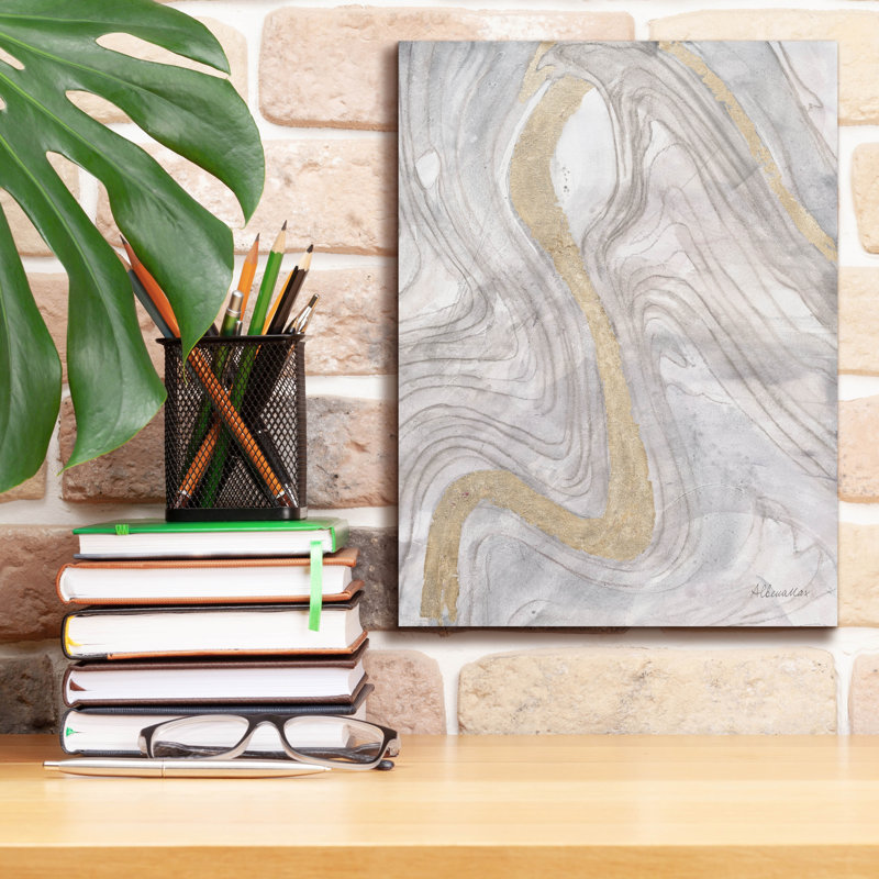 «Shimmering Water 3 Neutral» par Albena Hristova, art mural sur toile, H 16 po x l 12 po x P 0,75 po