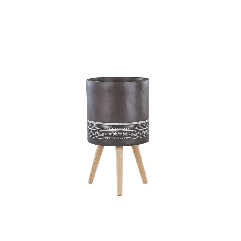 Straughter Planter