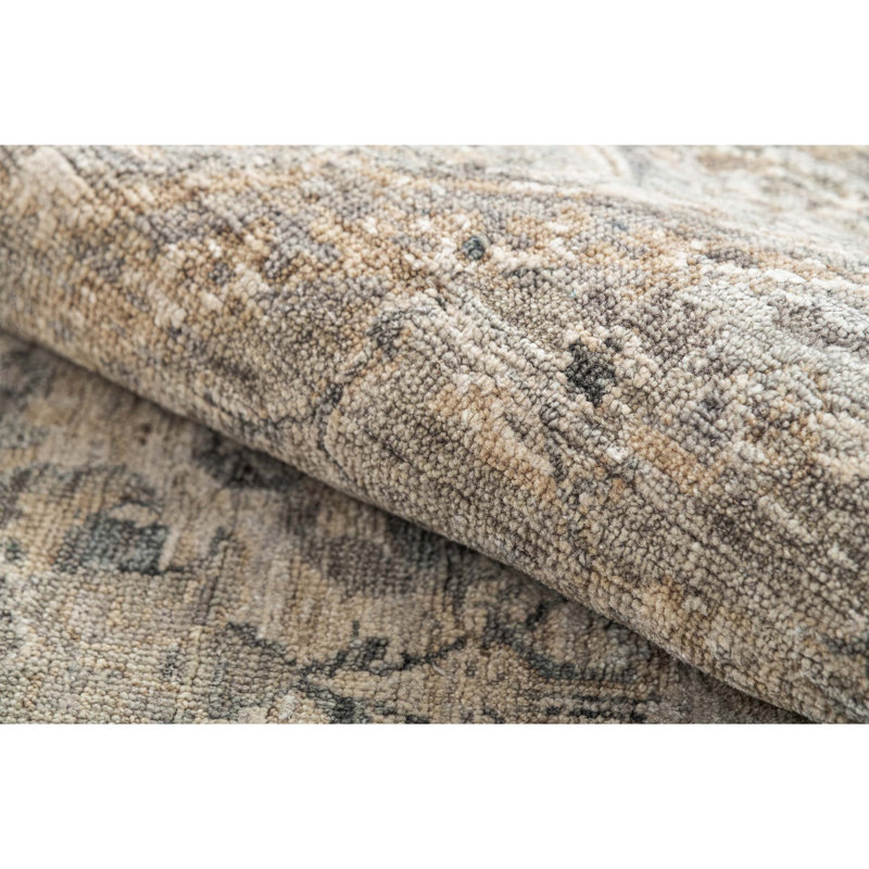 Hand Knotted Oriental Area Rug in Gold/Gray/Beige, Round 6'