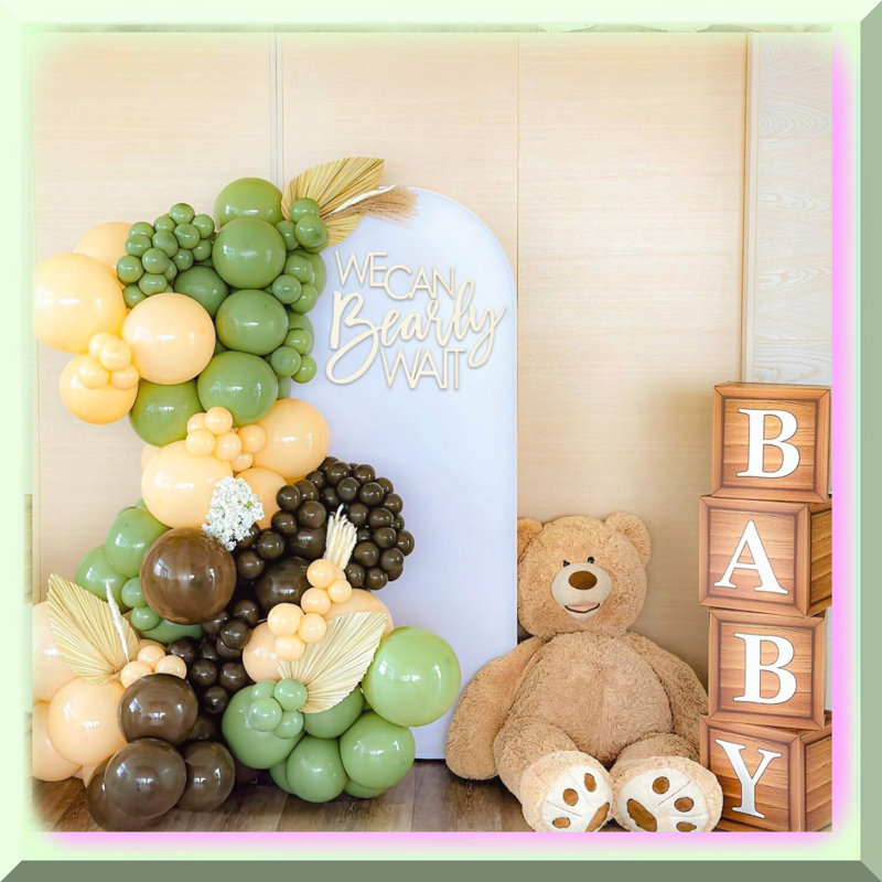 Wooden Bear Cutouts and Confetti Set