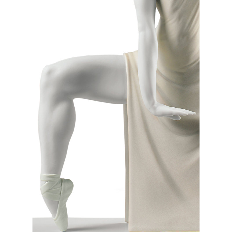 Figurine de danseuse contemporaine