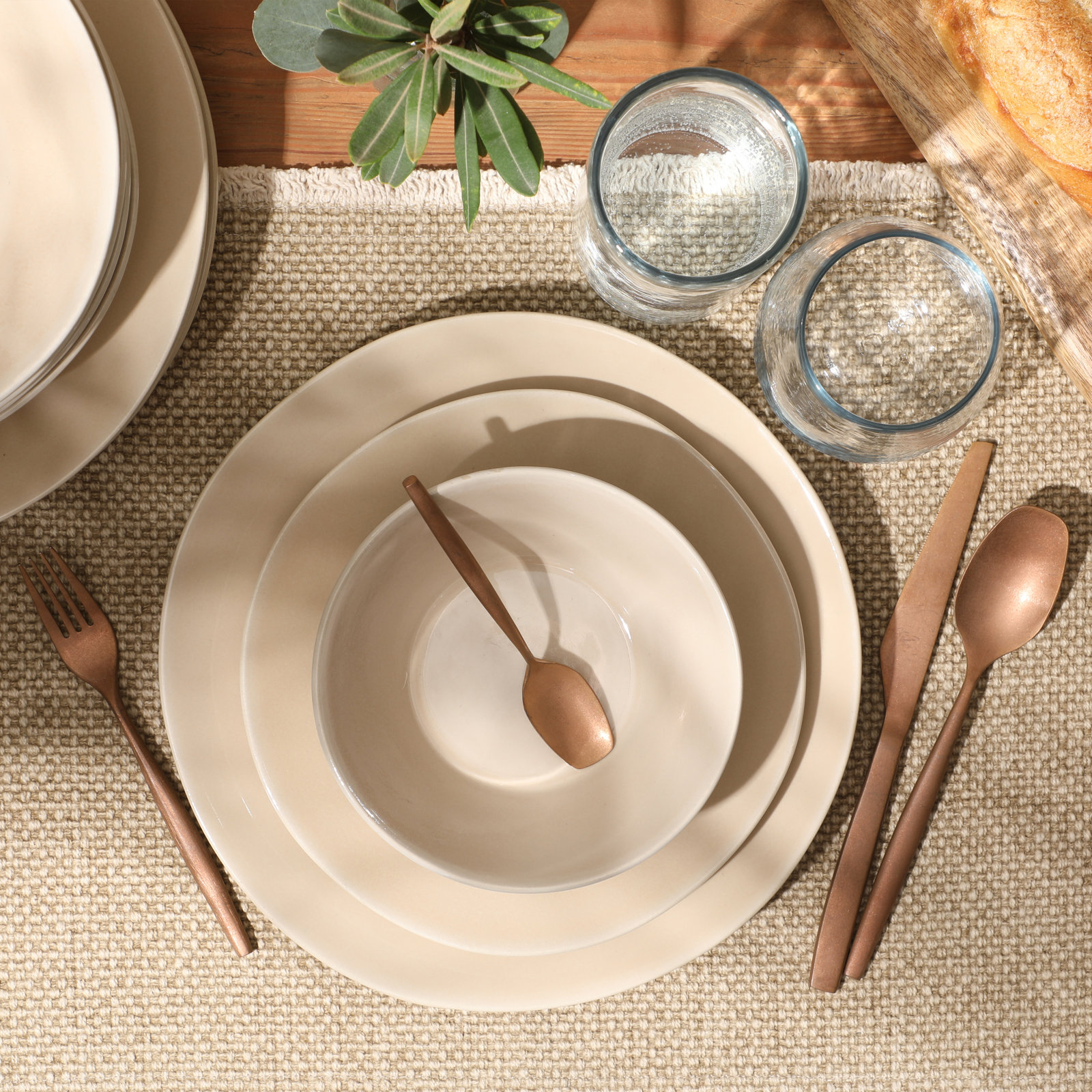 Montecito Breeze Stoneware Dinnerware Set - Service for 4, Cream