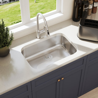 Blenzia 27 Inch Undermount Curved 18 Gauge 304 Stainless Steel Single Bowl Kitchen Sink with Strainer 27" x 18" x 9"