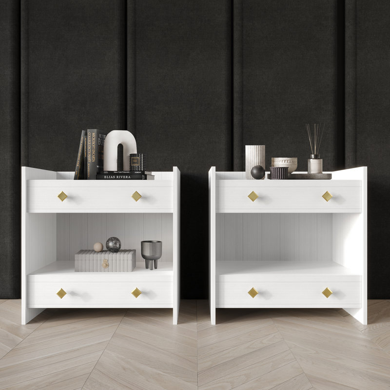 Deux tables de chevet blanches