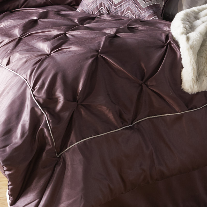 Ensemble d'édredon touffeté 7 pièces Laurel, Prune, Édredon pour très grand lit + 1 jupe de lit + 2 