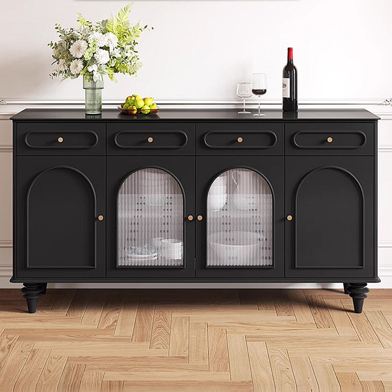 Vaisselle de style minimaliste de style français