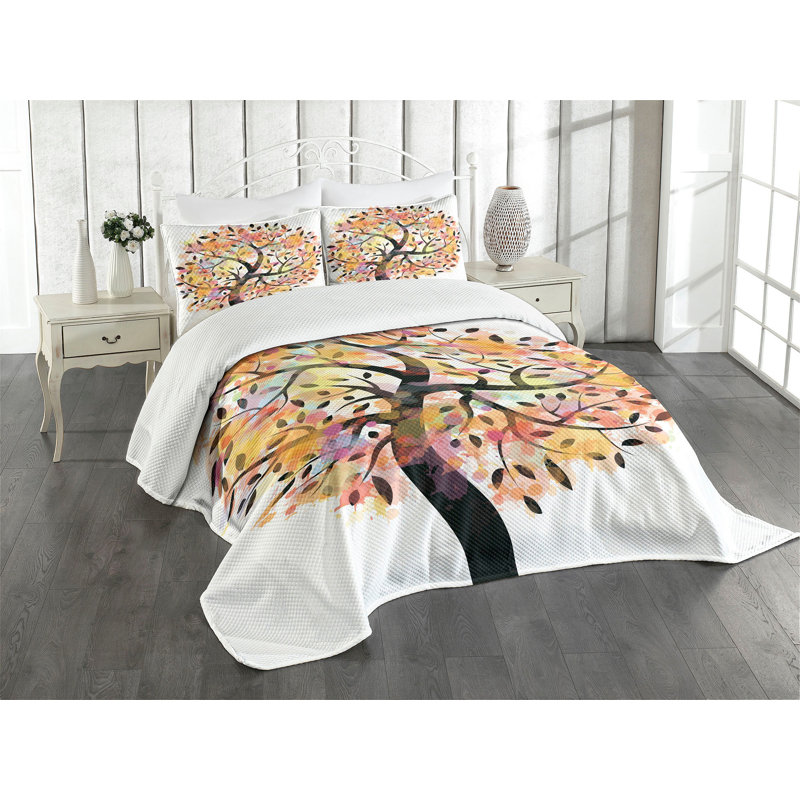White Quilted Queen Bedspread Set with Tree Design