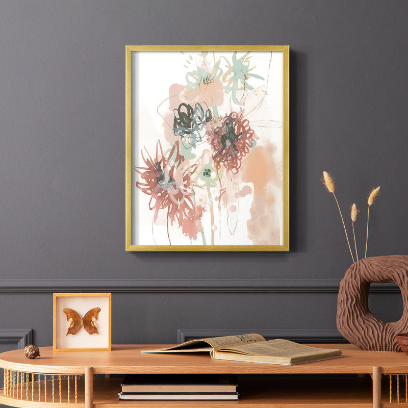 «Petal Drift IV», reproduction encadrée - bois massif, Or, H 10 po x l 8 po