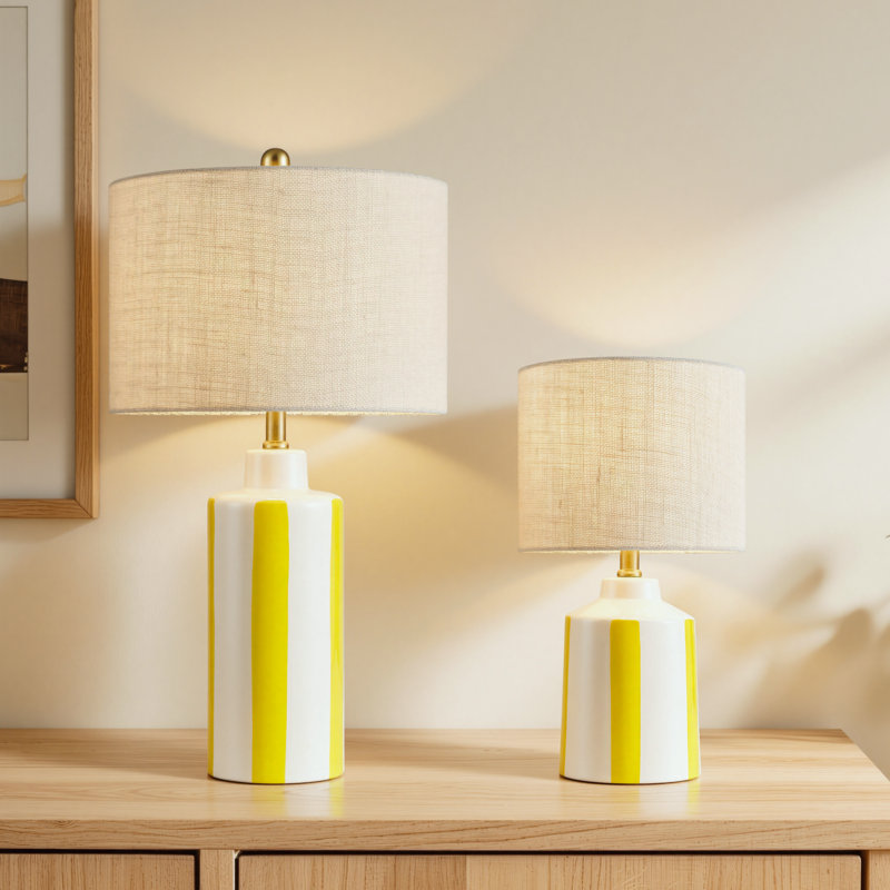 Lampe de table moderne en céramique jaune avec abat-jour tambour en lin, H 26 po x l 14 po x P 14 po