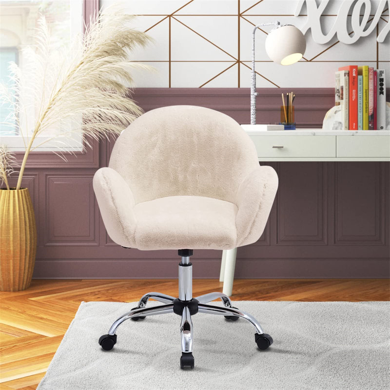 Fluffy Velvet Office Chair For Comfortable Swivel Chair For Bedroom Modern Ergonomic Desk Velvet Chair With Armrest And Height Adjustable