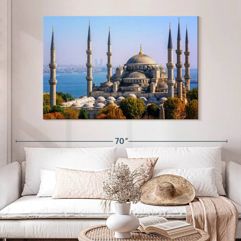 Kavia Sultan Ahmed Mosque, 34" H x 51" W
