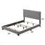 Grand lit, tissu gris clair