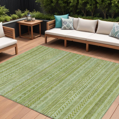 Tapis extérieur lavable rayé vert et sauge 8 'X 10'