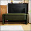 Élégant banc de rangement avec repose-pieds en forme de boucle avec un design simple et grand-623392993
